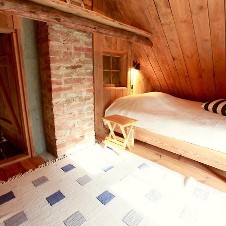 Metsara B&B Tornimae Habitación foto